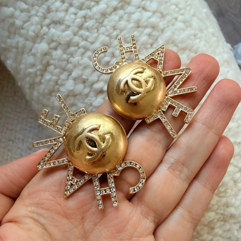 ☀️ Vintage Chanel Rhinestone Logo Statement Clip-On Earrings✨